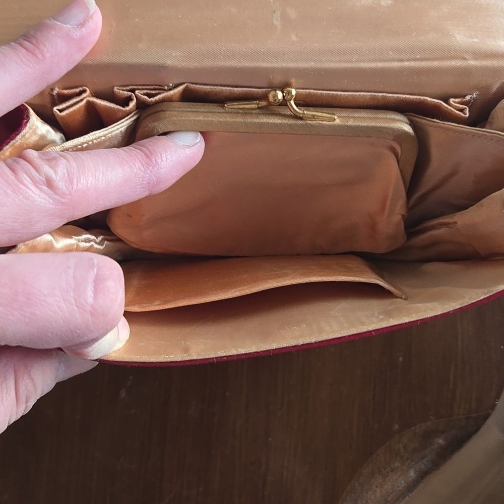 Paristyle vintage satin Clutch - Picture 9 of 12